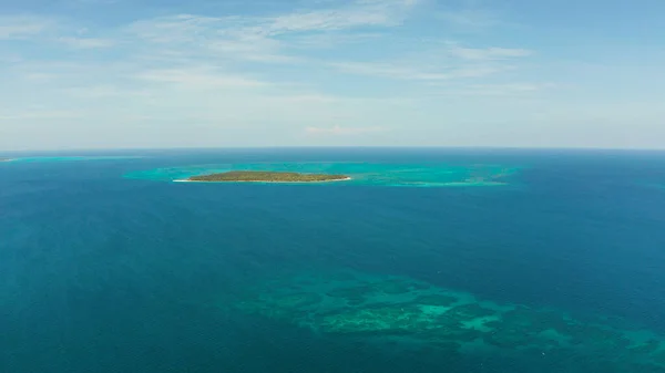 Île Tropicale Avec Plage Sable Par Atoll Avec Récif Corallien — Photo
