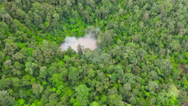 Agco Gölü Nde Kaynamış Çamur Apo Dağı Nda Volkanik Aktivite — Stok video