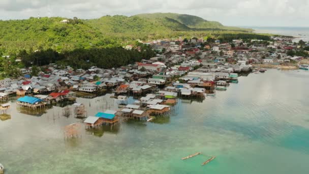 Denizin Üstüne Inşa Edilmiş Stilt Evler Köyü Üst Manzara Dapa — Stok video