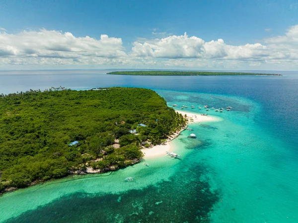 Luftdrohne Der Insel Mit Einem Strand Den Tropen Jungferninsel Philippinen — Stockfoto