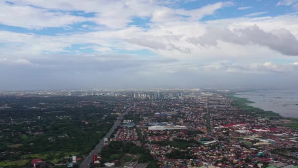 Manila Népszerű Városa Fülöp Szigetek Fővárosa Felhőkarcolókkal Utcákkal Épületekkel Légi — Stock videók