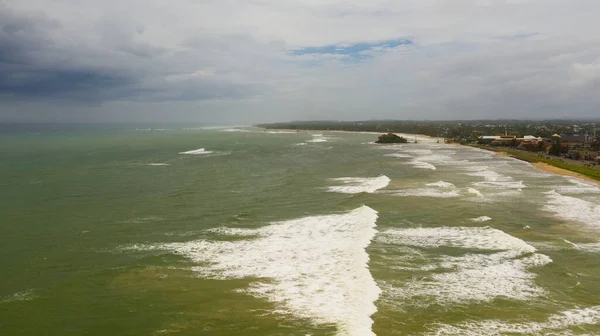 Μεγάλη Αμμώδης Παραλία Και Ωκεανός Surf Παραλία Matara Σρι Λάνκα — Φωτογραφία Αρχείου