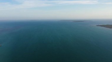 Tropik adalar ve mavi deniz. Jaffna, Sri Lanka.