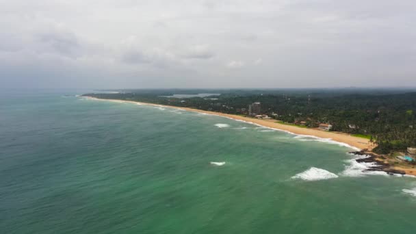 Tropiskt Landskap Med Vacker Utsikt Över Stranden Hikkaduwa Sri Lanka — Stockvideo