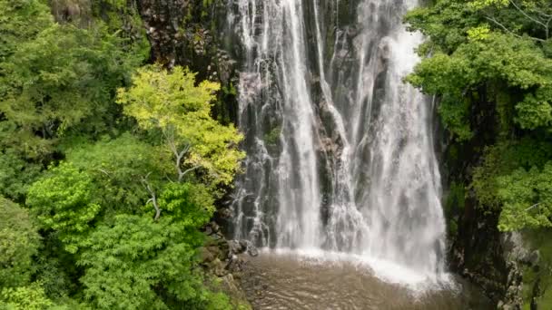 Wasserfall Den Bergen Inmitten Zeitlupe Efrata Fällt Sumatra Indonesien — Stockvideo