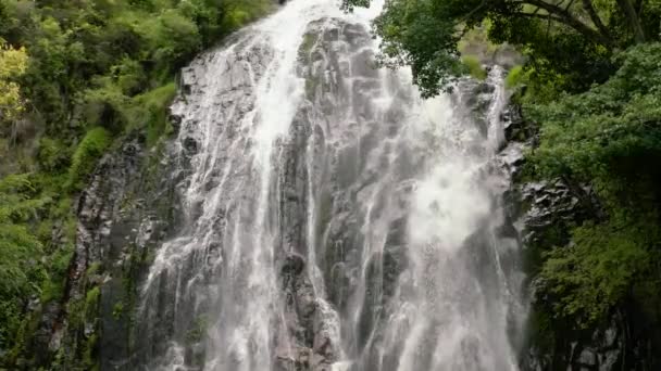 Waterval Het Groene Bos Slow Motion Efrata Watervallen Sumatra Indonesië — Stockvideo
