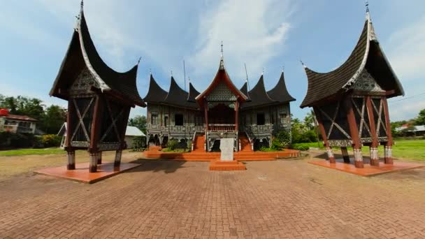 Sumatra Indonezja Września 2022 Pałac Sułtanów Zbudowany Tradycyjnym Stylu Istano — Wideo stockowe