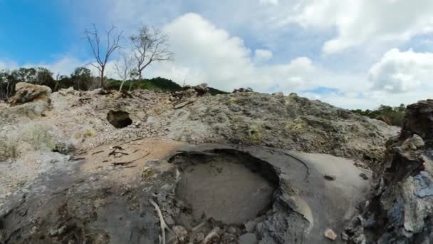 Грязевые Геотермальные Источники Вулканическая Активность Фумаролов Остров Индонезия — стоковое видео