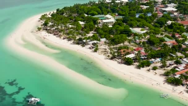 Vista Aérea Praia Areia Mar Azul Resort Tropical Ilha Bantayan — Vídeo de Stock