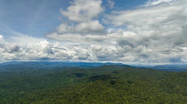 Drone Aérien Chaîne Montagnes Tropicales Pentes Montagneuses Avec Forêt Tropicale — Photo