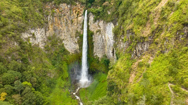 Schöner Wasserfall Den Tropen Sipiso Piso Fällt Sumatra Indonesien — Stockfoto