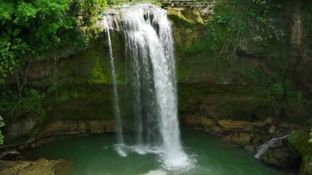 Cachoeira Floresta Tropical Câmera Lenta Tropical Ben Ben Falls Selva — Vídeo de Stock
