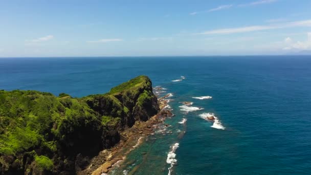 Tropikal Ada Pelerini Mavi Okyanusun Havadan Görünüşü Engano Burnu Palaui — Stok video