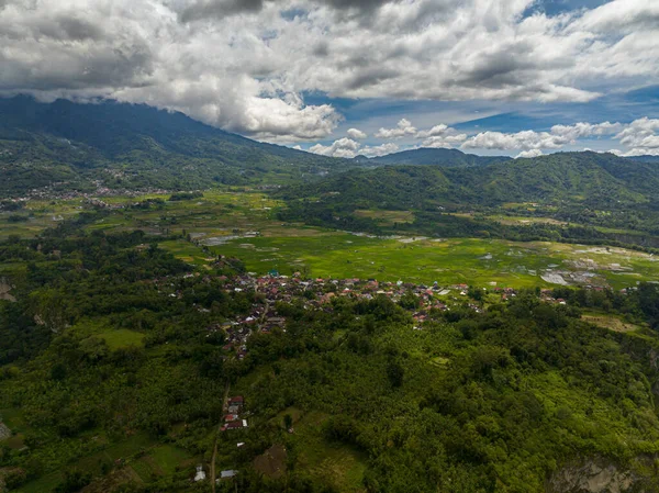 Tierras Cultivo Con Cultivos Arroz Verduras Valle Montaña Sumatra Países —  Fotos de Stock