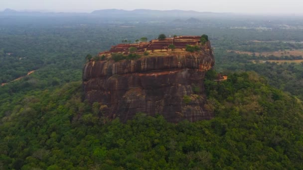 Sigirya Aslan Kayası Eski Bir Kale Bahçeli Bir Saray — Stok video