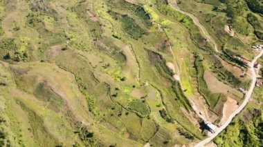 Samosir Adası 'ndaki çiftlik arazisi. Sumatra. Endonezya.