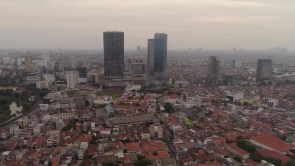 Gökdelenleri Binaları Evleri Olan Modern Şehir Surabaya Gökdelenler Merkezleri Surabaya — Stok video
