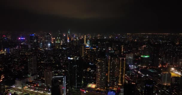 Jakarta Gökdelenleri Gece Görüşünün Aydınlığı Yukarıdan — Stok video