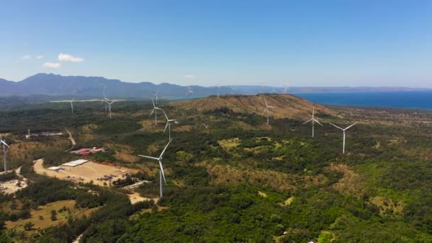 Bovenaanzicht Van Groep Windturbines Aan Kustlijn Windenergie Filippijnen — Stockvideo