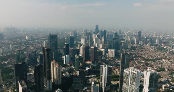 Flygdrönare Från Jakartas Affärscentrum Med Skyskrapor Indonesien — Stockvideo