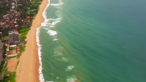 Praia Tropical Bonita Mar Azul Hikkaduwa Sri Lanka — Vídeo de Stock