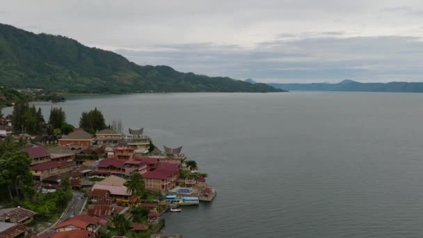 Πόλη Γνωστή Tuk Tuk Που Βρίσκεται Στο Νησί Samosir Danau — Αρχείο Βίντεο