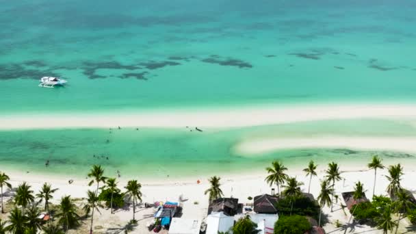 美しいビーチと熱帯の風景の航空無人機 バンタヤン島 フィリピン — ストック動画