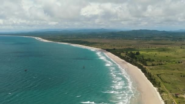 Aerial Drone Seascape Tropical Sandy Beach Blue Ocean Kimihang Beach — Stock Video