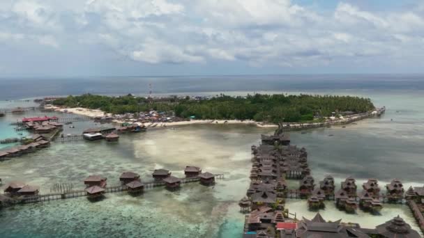 Trópusi Sziget Mabul Egy Gyönyörű Strand Korallzátony Semporna Sabah Malajzia — Stock videók