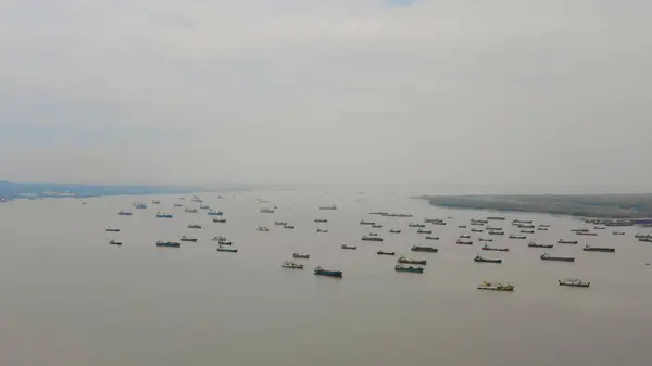 Puerto Marítimo Carga Pasajeros Vista Aérea Con Los Buques Tanjung — Foto de Stock