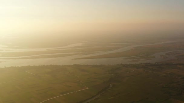 Κοιλάδα Ποτάμι Και Γεωργική Κατά Διάρκεια Του Ηλιοβασιλέματος Luzon Φιλιππίνες — Αρχείο Βίντεο