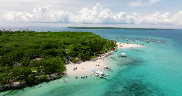 Schöner Sandstrand Auf Einer Tropischen Insel Jungferninsel Philippinen — Stockvideo