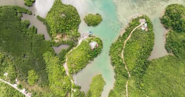 Luchtvaart Drone Van Lagune Met Tropische Eilanden Baai Met Heuvels — Stockvideo