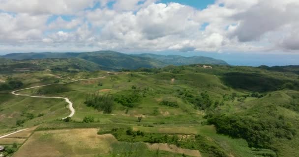 Tierras Agrícolas Entre Colinas Montañas Una Provincia Montañosa Colinas Libo — Vídeo de stock