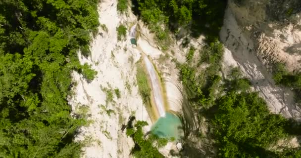 Una Cascada Tropical Cañón Montaña Dao Falls Filipinas — Vídeo de stock
