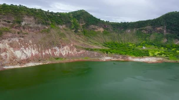 Taal Vulcão Ativo Com Lago Cratera Nas Filipinas Uma Atração — Vídeo de Stock
