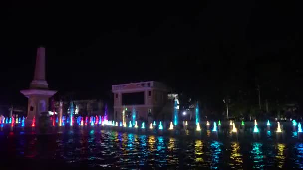Tančící Fontány Barevným Osvětlením Osvětlením Laserová Show Vigan City Ilocos — Stock video