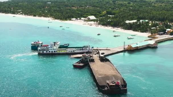 Aerial View Ships Seaport Tropics Bantayan Island Philippines — Stok video