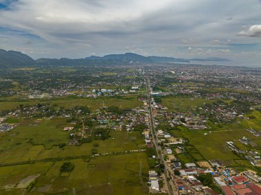 Banda Aceh, Afrika kıtasında bulunan Aceh devletinde bir şehirdir. Sumatra, Endonezya.