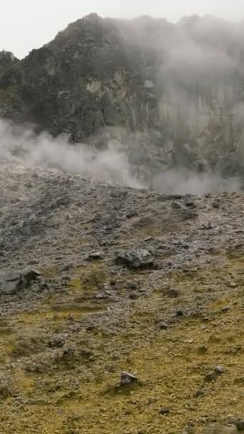 Widok Lotu Ptaka Aktywnego Wulkanu Sibayak Dymem Fumarolami Sumatra Indonezja — Wideo stockowe