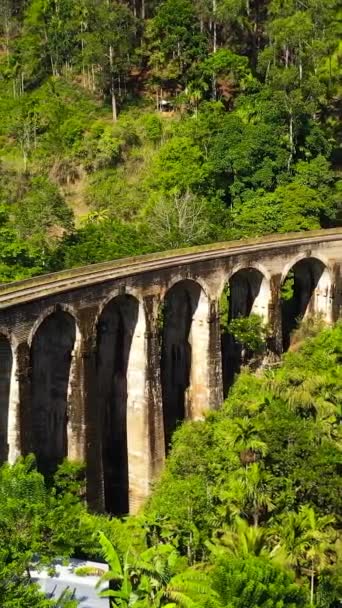 Nine Arches Bridge Demodara Ikoniska Broarna Sri Lanka Ella Stad — Stockvideo
