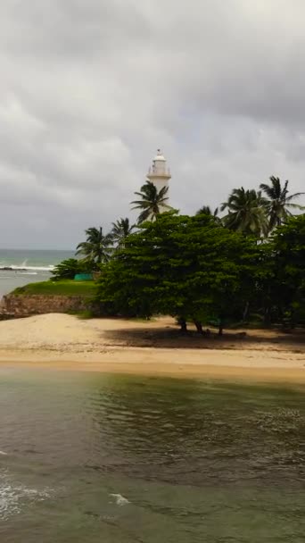 Όμορφη Παραλία Και Φάρος Στη Σριλάνκα Galle Fort Σρι Λάνκα — Αρχείο Βίντεο