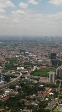 Jakarta, Endonezya Cumhuriyeti 'nin başkentidir..