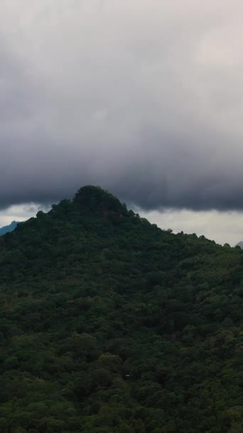 Vista Aérea Montanhas Colinas Verdes Sri Lanka — Vídeo de Stock