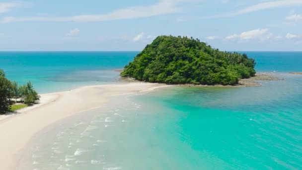 Güzel Kumlu Sahil Tropikal Ada Tropik Bir Manzara Kelambu Sahili — Stok video