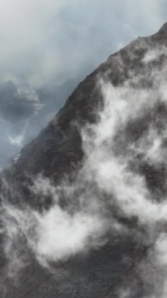 Sumatra Endonezya Daki Sinabung Dağı Volkanı — Stok video