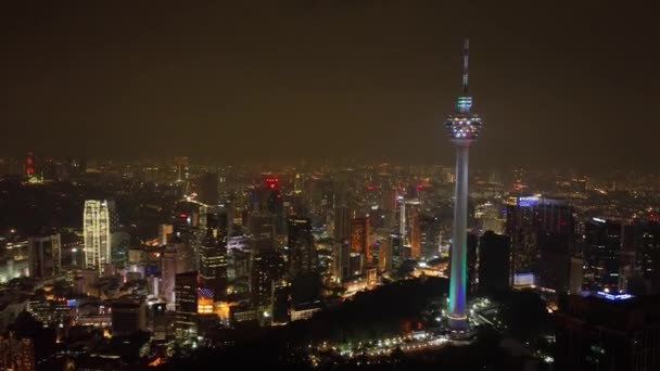 Κουάλα Λουμπούρ Μαλαισία Σεπτεμβρίου 2022 Φωτίστηκε Πύργος Menara Kuala Lumpur — Αρχείο Βίντεο