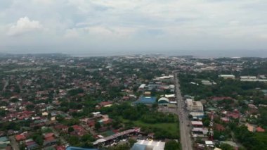 Bacolod şehrinin deniz kenarındaki hava aracı. Zenciler Batı, Filipinler.