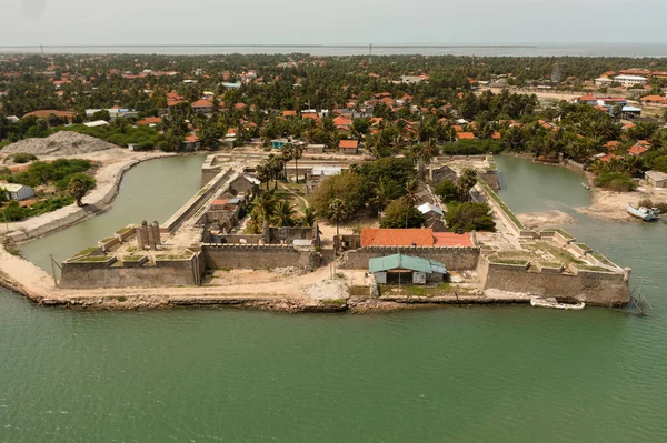 Mannar Fort의 전망은 스리랑카 Mannar Island에 있습니다 포르투갈인에 지어진 요새는 로열티 프리 스톡 이미지