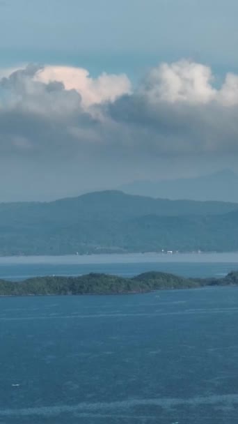 Vue Aérienne Des Îles Tropicales Mer Bleue Sous Les Tropiques — Video